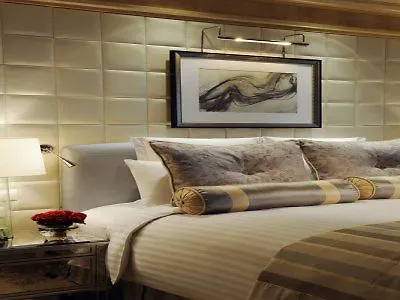 Отель Ritz Carlton Difc Downtown Дубай