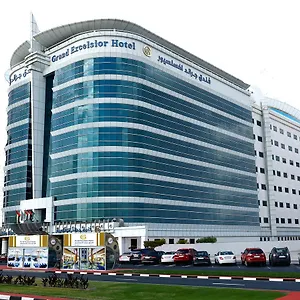 4* فندق جراند إكسلسيور - بر